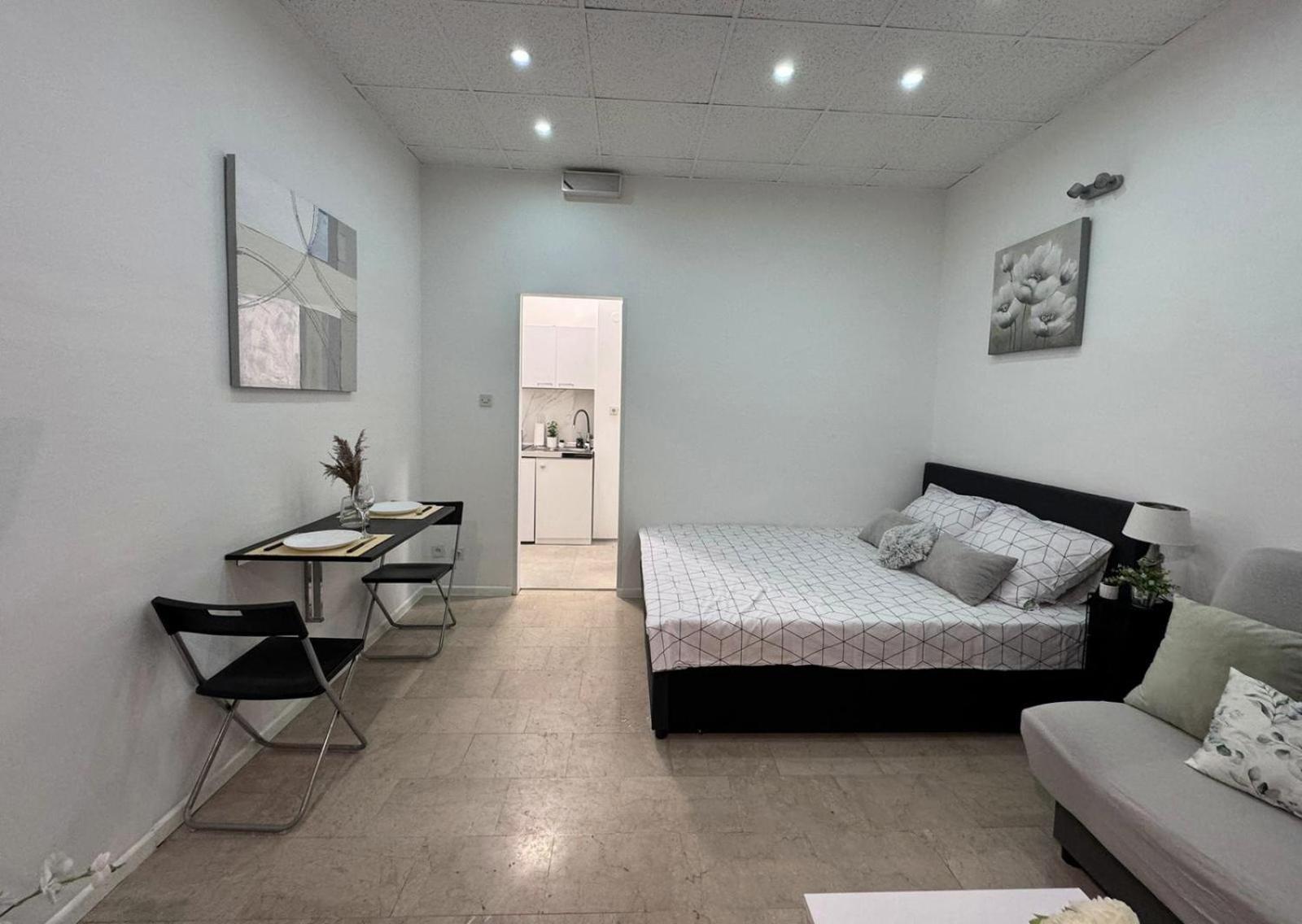 Studio Apartment Lee سبليت المظهر الخارجي الصورة